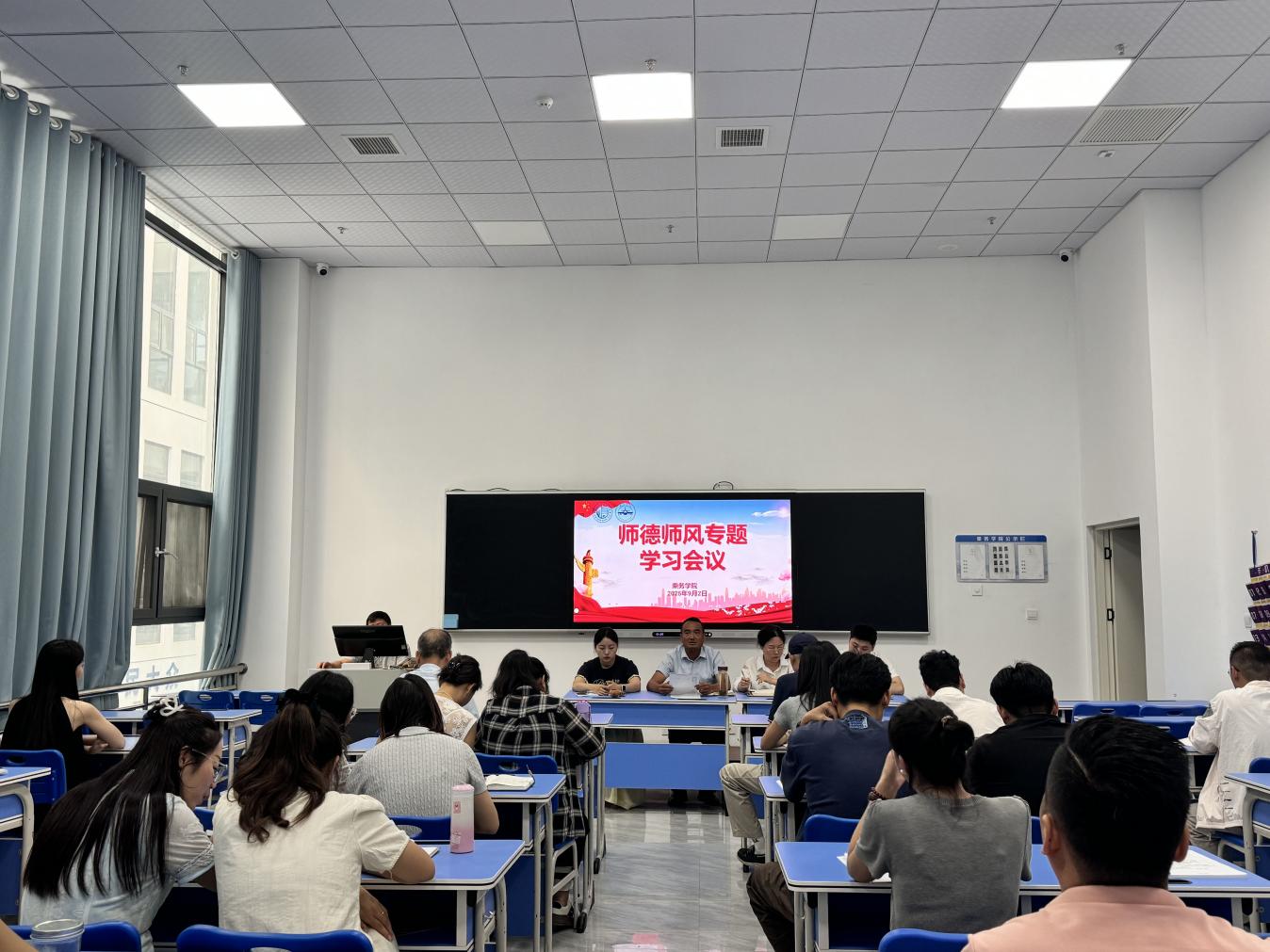 图片10.jpg
