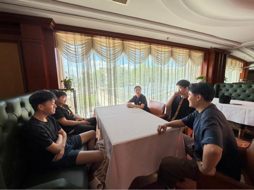 图片24.jpg 图片24.jpg