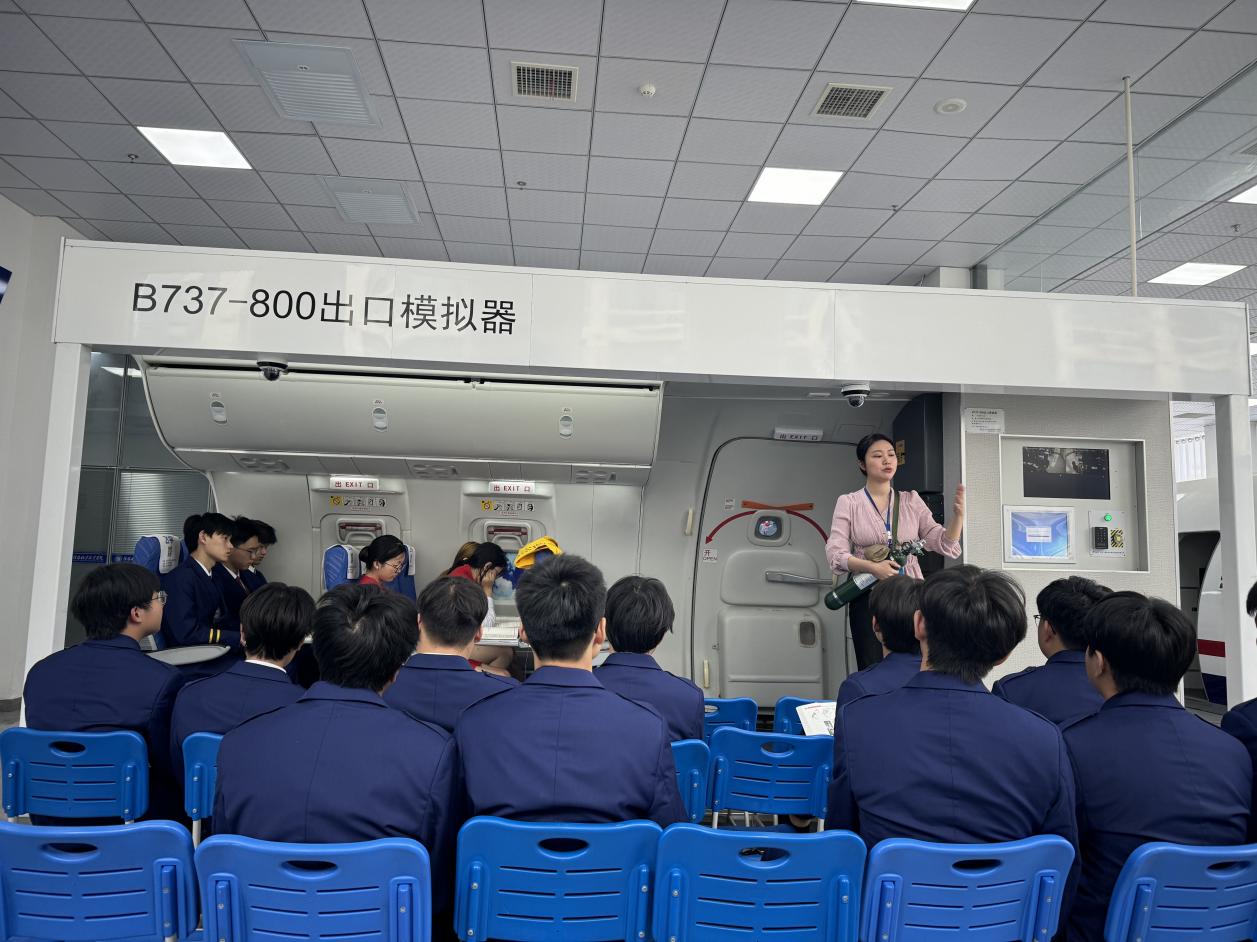 图片37.jpg